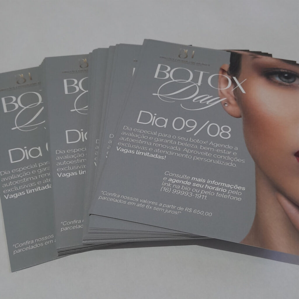 Panfletos e folders personalizados para divulgação empresarial